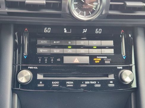 Used 2023 Lexus IS 300 w/ Comfort Package RWD image 19