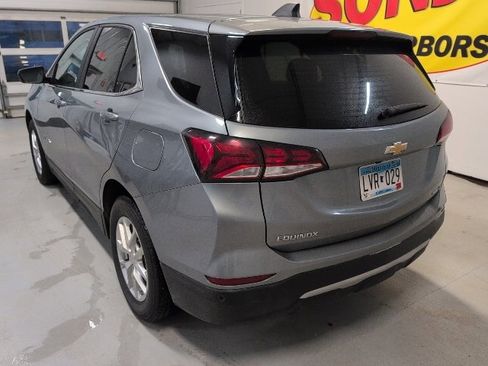 Used 2024 Chevrolet Equinox LT image 3