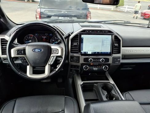 Used 2022 Ford F250 Lariat w/ Lariat Value Package image 18