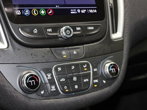 Used 2023 Chevrolet Malibu LT image 37