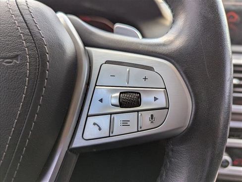 Used 2020 BMW 740i w/ Premium Package image 14