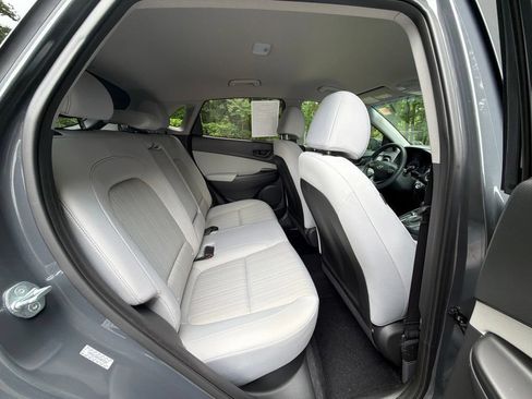 Certified 2023 Hyundai Kona SEL w/ Cargo Package AWD/4WD image 11