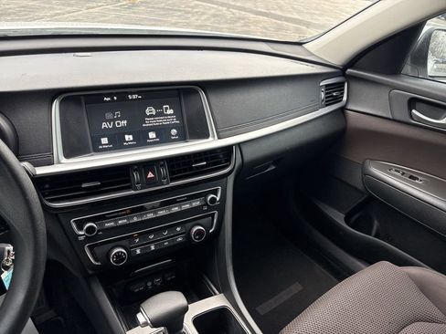 Used 2020 Kia Optima LX FWD image 27