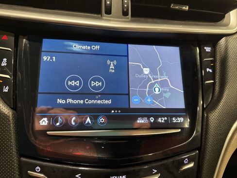 Used 2019 Cadillac XTS Luxury w/ Driver Awareness Package image 32