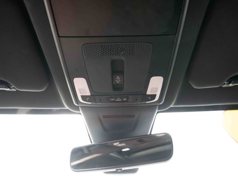 Used 2023 Honda CR-V Sport Touring image 18