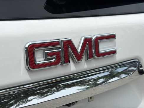 Used 2020 GMC Terrain SLT w/ Preferred Package FWD image 9