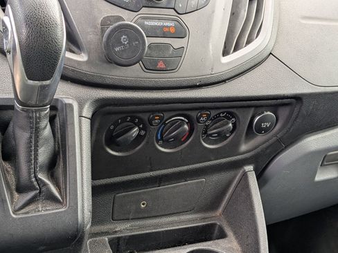 Used 2019 Ford Transit 250 148 Medium Roof image 18