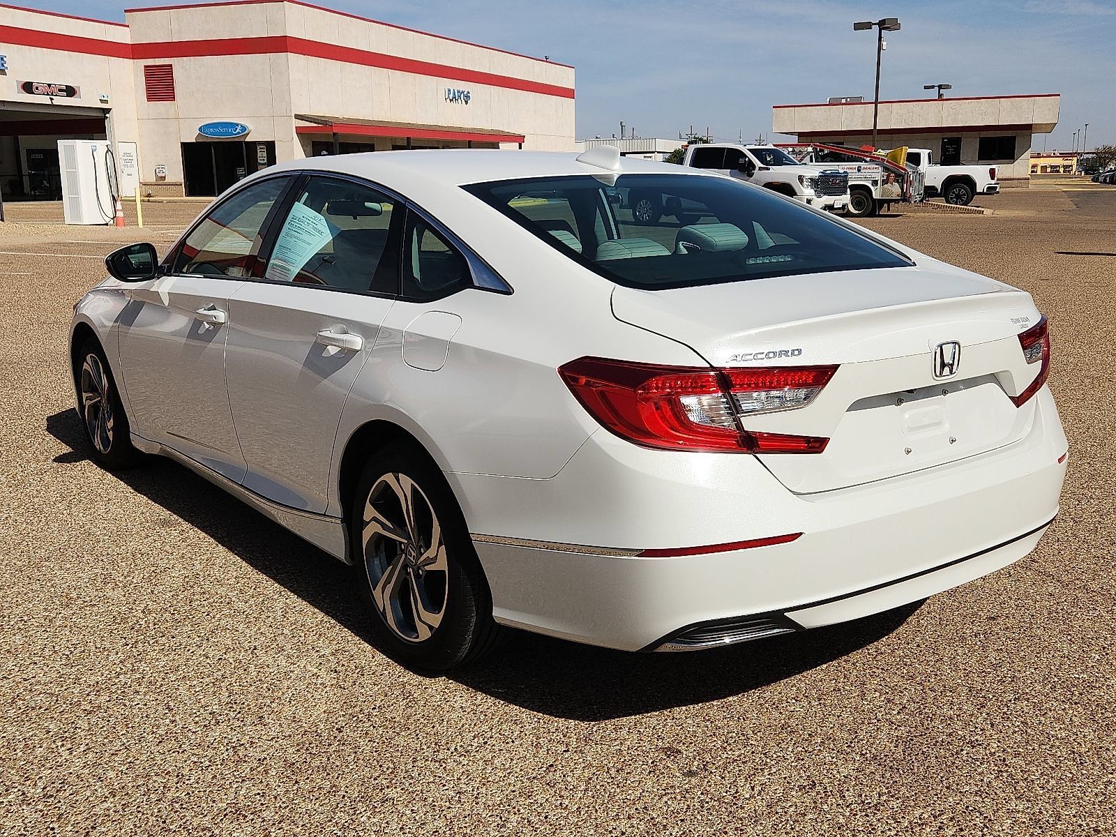 Used 2019 Honda Accord EX image 3