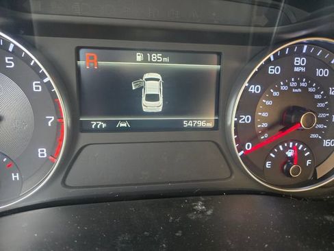 Used 2024 Kia Forte LXS FWD image 3