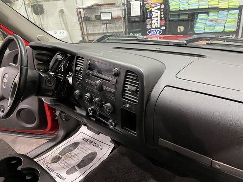 Used 2007 Chevrolet Silverado 1500 LT image 12