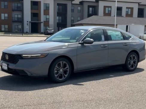 New 2026 Honda Accord EX-L image 4