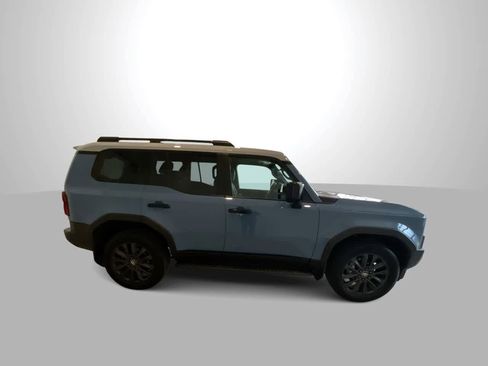 Used 2024 Toyota Land Cruiser w/ Premium Package image 9