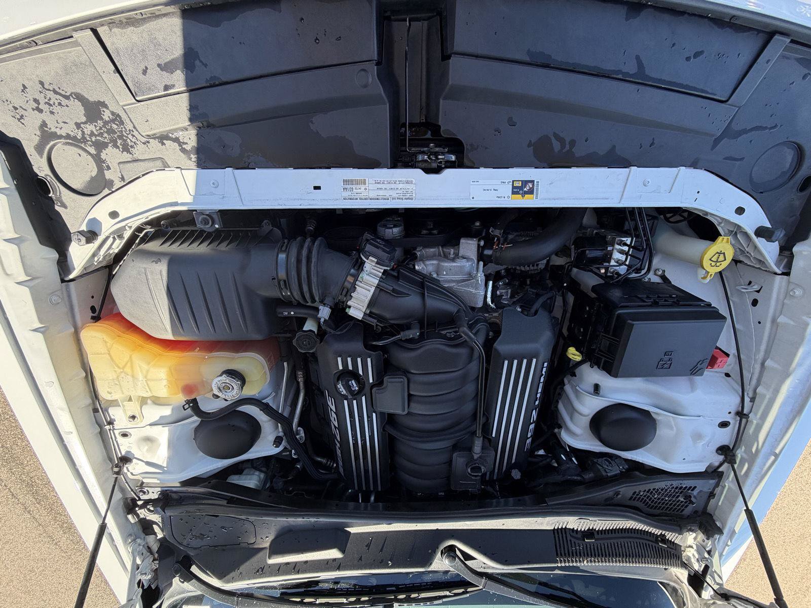 Used 2013 Dodge Challenger SRT8 w/ Harman Kardon Audio Group RWD image 24