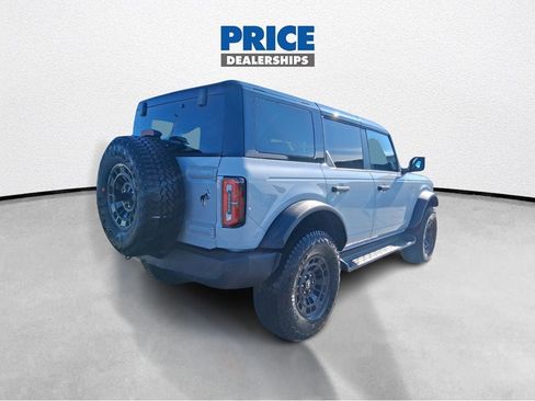 New 2026 Ford Bronco Outer Banks w/ Sasquatch Package image 5