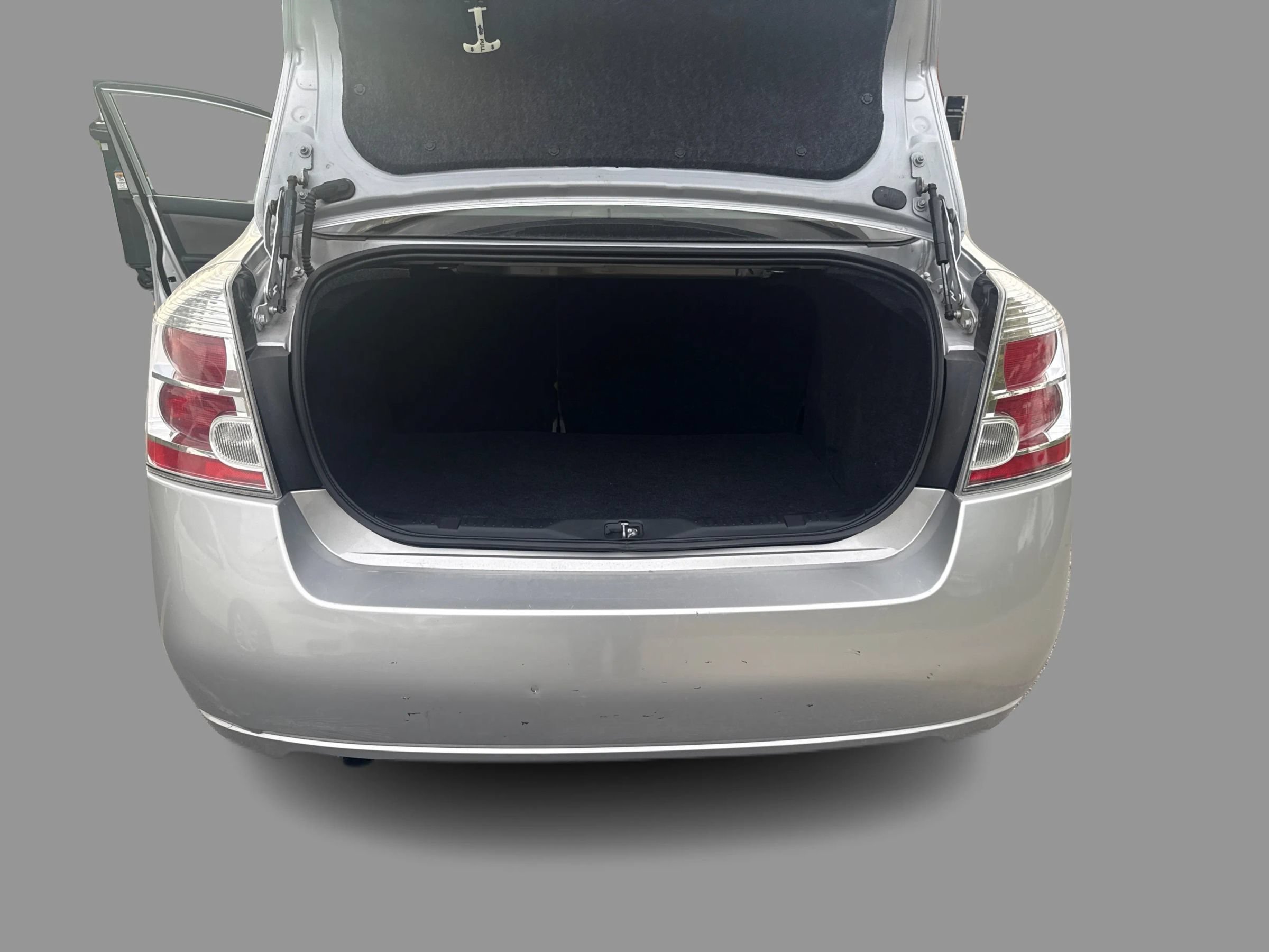 Used 2012 Nissan Sentra 2.0 S FWD image 15