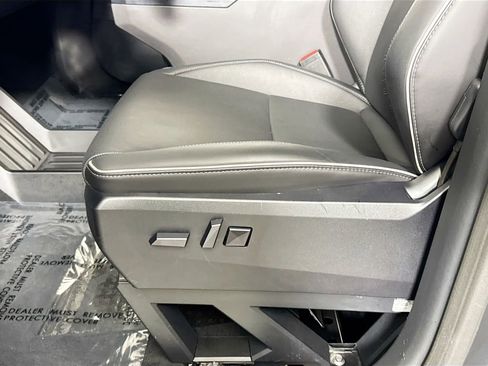 Used 2025 Tesla Cybertruck Cyberbeast AWD/4WD image 18