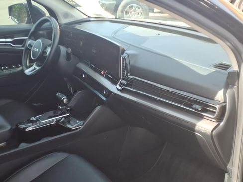 Used 2023 Kia Sportage SX FWD image 10