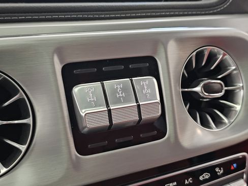 Certified 2024 Mercedes-Benz G 63 AMG 4MATIC image 29