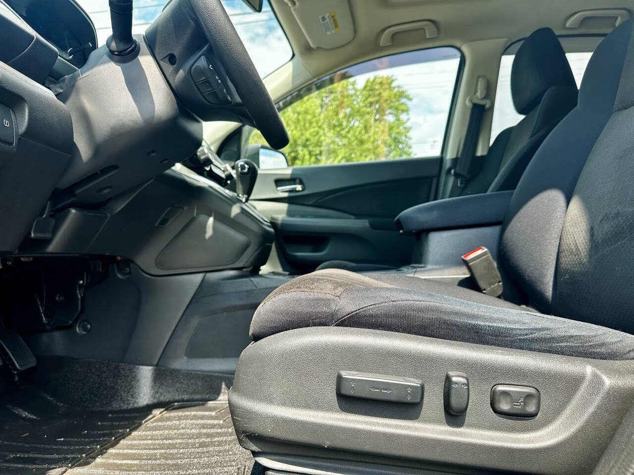 Used 2016 Honda CR-V EX image 9