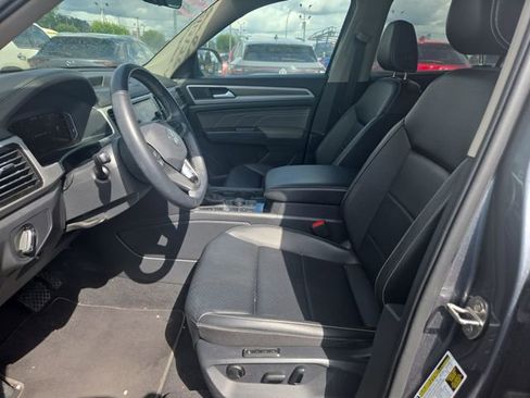 Certified 2023 Volkswagen Atlas SEL AWD/4WD image 10