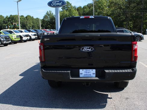 Used 2024 Ford F150 XLT w/ Tow/Haul Package image 7