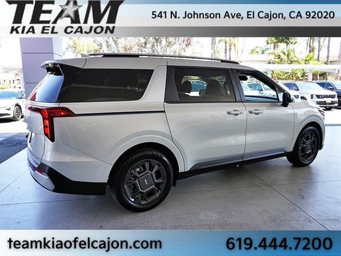 Certified 2026 Kia Carnival EX FWD image 8