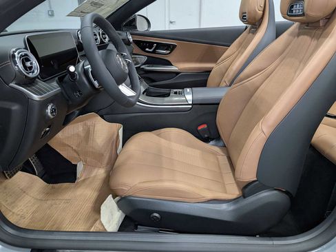 New 2026 Mercedes-Benz CLE 300 4MATIC Cabriolet image 5
