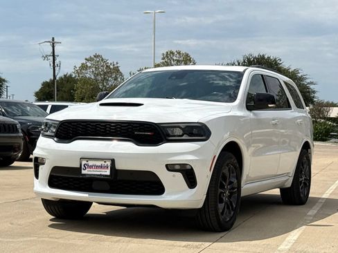Used 2023 Dodge Durango GT AWD/4WD image 3