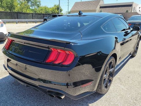 Used 2020 Ford Mustang GT w/ Black Accent Package RWD image 2