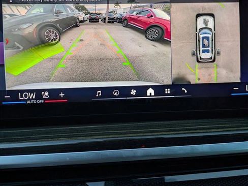 Used 2024 BMW X7 xDrive40i w/ M Sport Package image 15