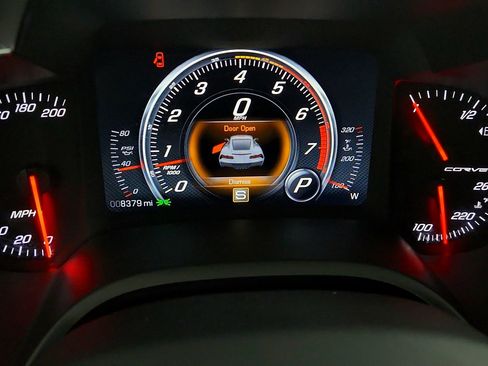Used 2014 Chevrolet Corvette Stingray Convertible w/ 3LT Preferred Equipment Group RWD image 20