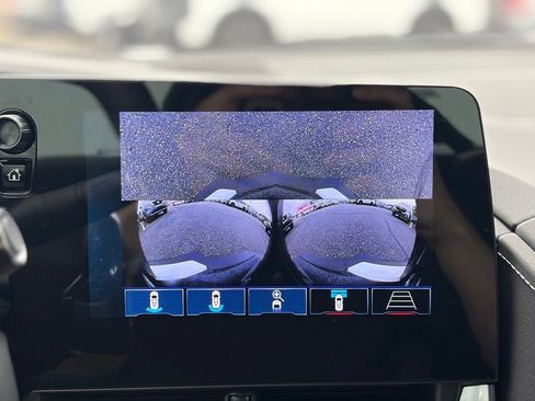Used 2024 Chevrolet Corvette Stingray Preferred Cpe w/ Battery Protection Package RWD image 41