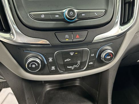 Certified 2023 Chevrolet Equinox LS image 16