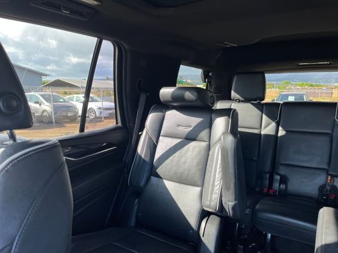 Used 2023 Cadillac Escalade Sport AWD/4WD image 34
