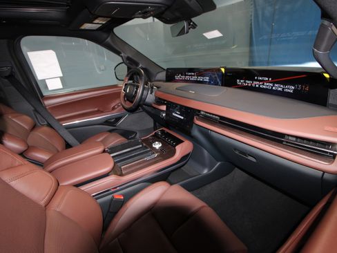 New 2026 Lincoln Navigator Reserve AWD/4WD image 20