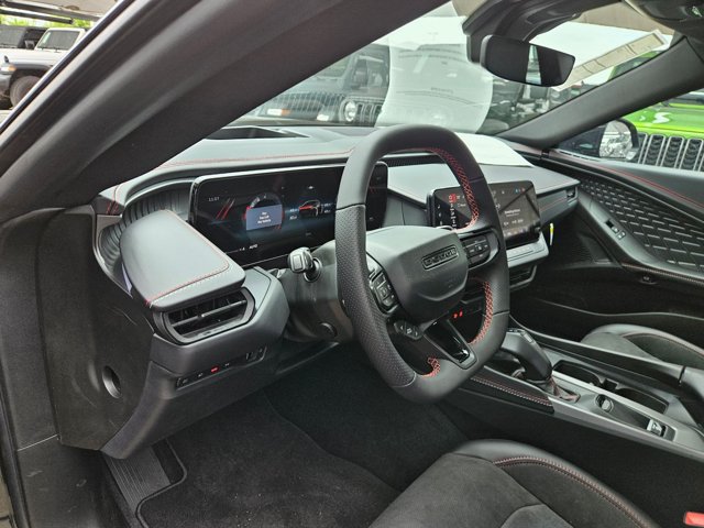 New 2026 Dodge Charger R/T AWD/4WD image 3
