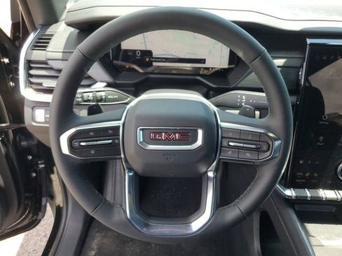 New 2026 GMC Acadia Elevation FWD image 21