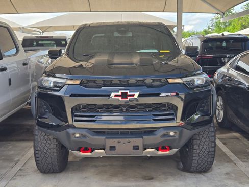 Certified 2025 Chevrolet Colorado ZR2 w/ Technology Package AWD/4WD image 2