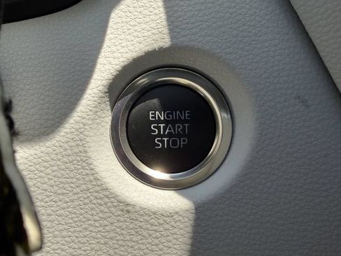 Certified 2025 Toyota Corolla SE FWD image 20