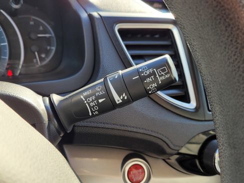 Used 2015 Honda CR-V EX image 21