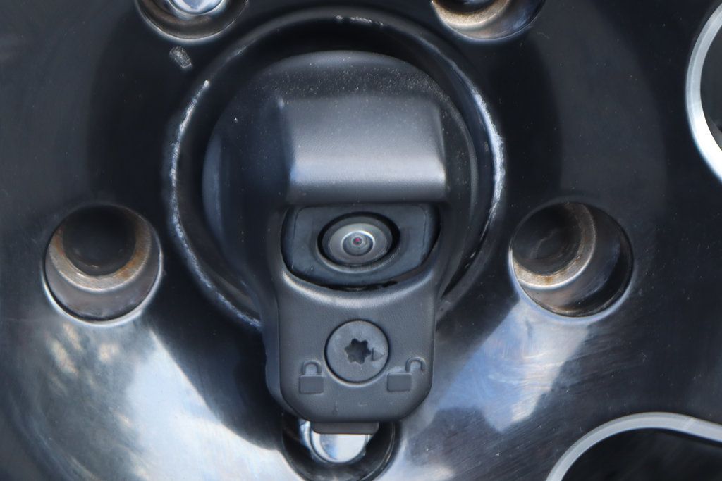 Used 2024 Jeep Wrangler Sport AWD/4WD image 41