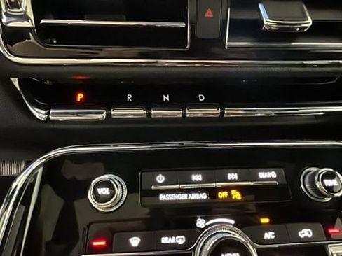Used 2020 Lincoln Navigator Reserve w/ Luxury Package AWD/4WD image 22