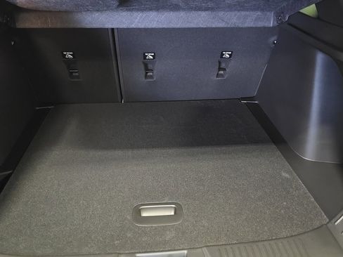 New 2026 Chevrolet Trax RS w/ Sunroof Package image 10