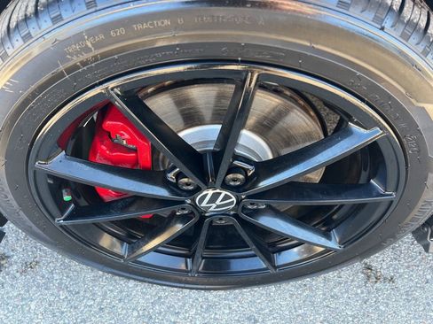 Used 2025 Volkswagen Jetta GLI Autobahn image 41