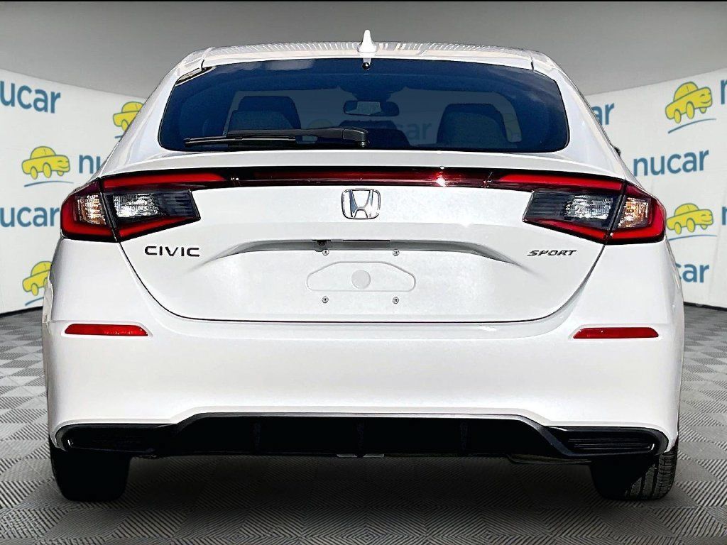 Used 2025 Honda Civic Sport image 5