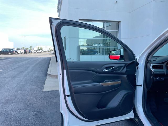 Used 2019 GMC Acadia SLE FWD image 9