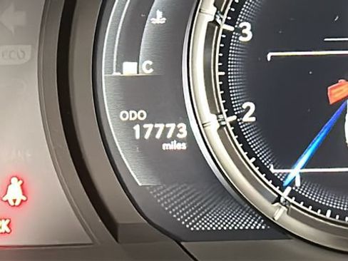 Used 2023 Lexus IS 350 F Sport AWD/4WD image 19