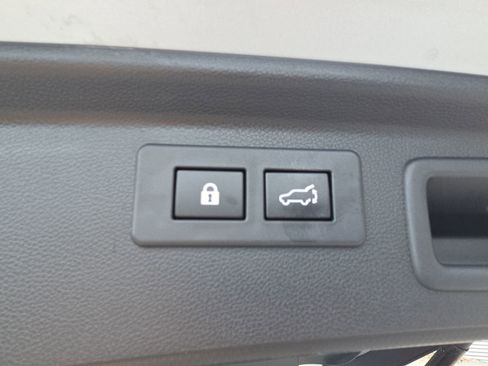 Used 2022 Subaru Forester Touring w/ Popular Package #2 image 23