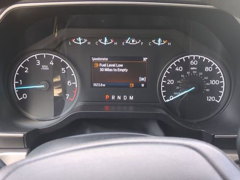 Used 2023 Ford F150 XLT image 28