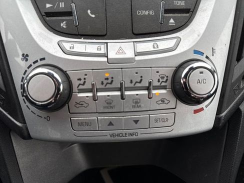 Used 2015 Chevrolet Equinox LT w/ Driver Convenience Package image 30